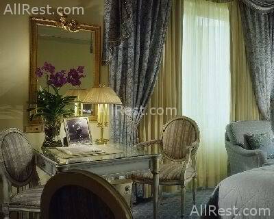 Hotel Four Seasons George V 21